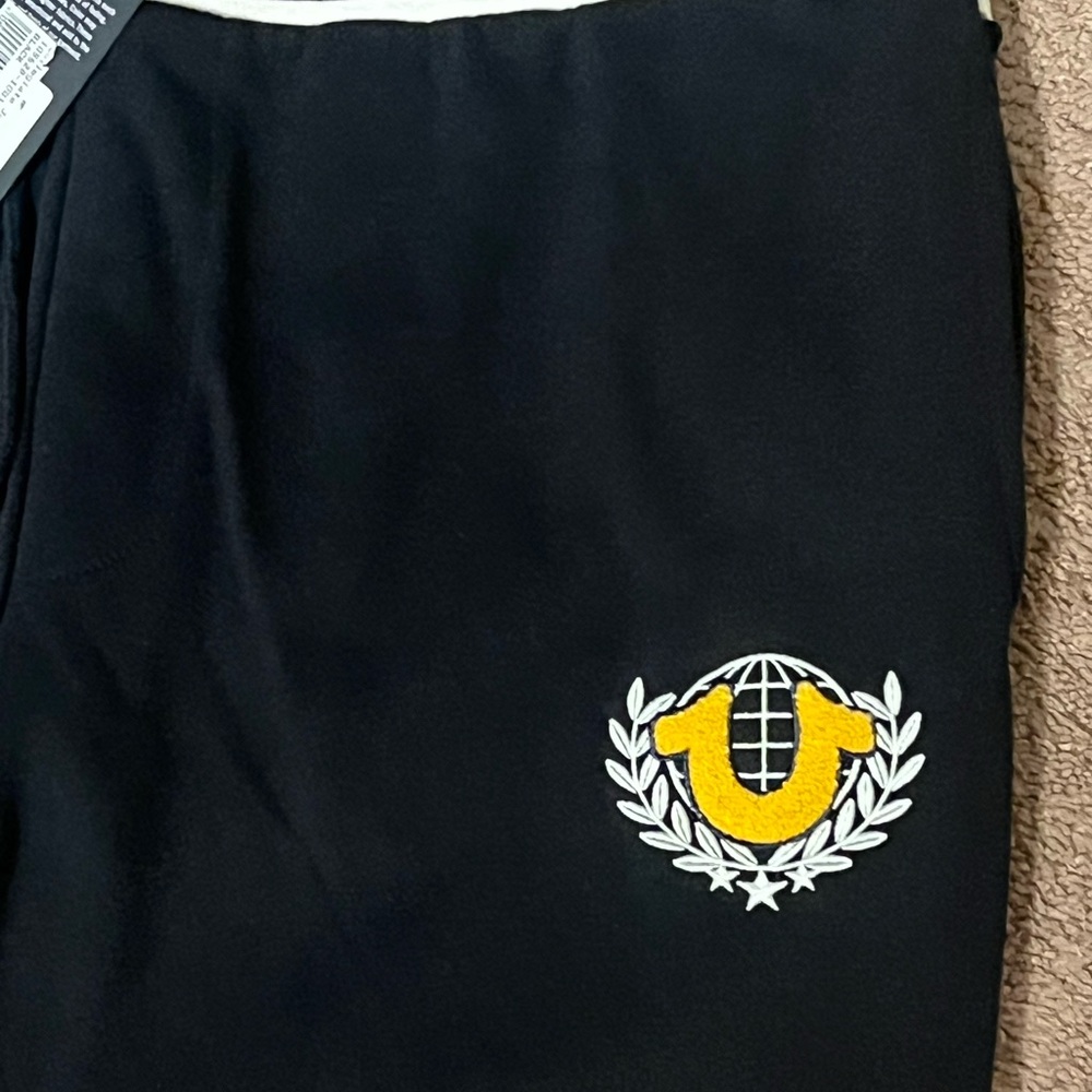 NWT $119 True Religion collegiate joggers sz xx large - Picture 2 of 7